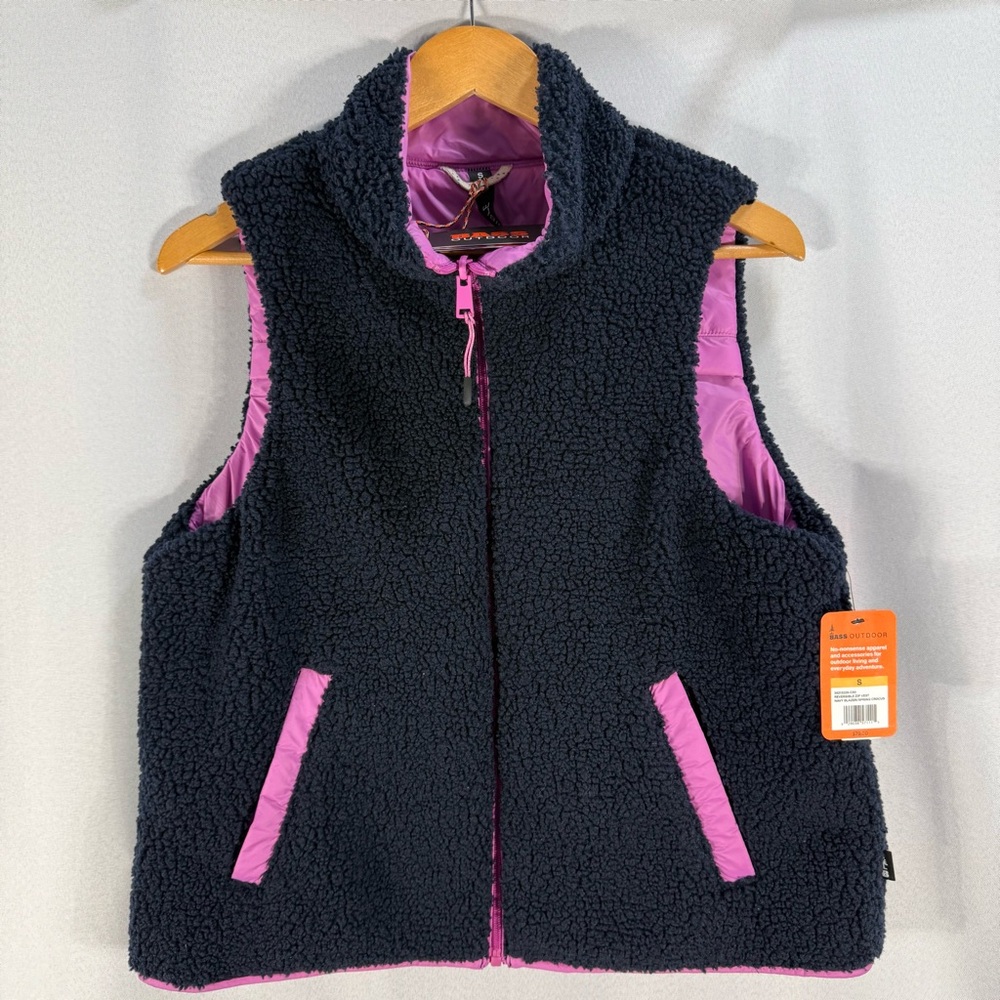Bass Outdoor Women’s Reversible Sherpa Vest Navy & Pink Size Small NWT